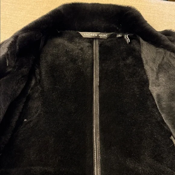 Andrew Marc- Women's Black Shearling Leather Belted Coat/EUC/Size S - Picture 11 of 15